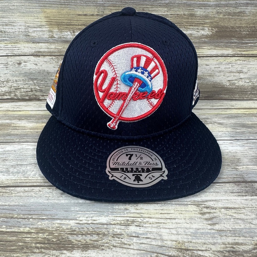 New York Yankees Hat Mens 7 1/2 Navy Mitchell & Ness Liberty Fitted Mesh NEW